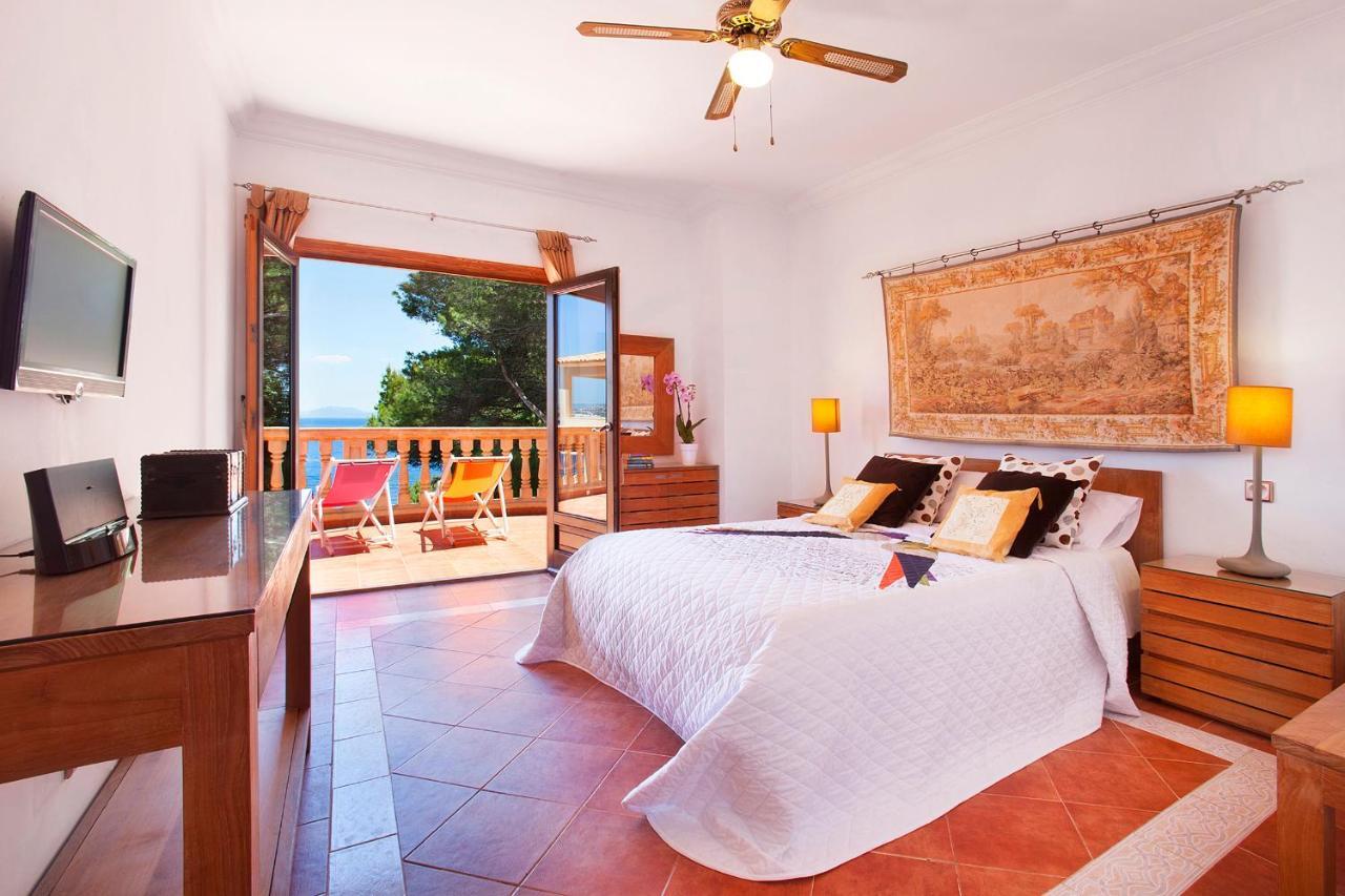 Villa Juan Carlos Cala Vinas  Buitenkant foto